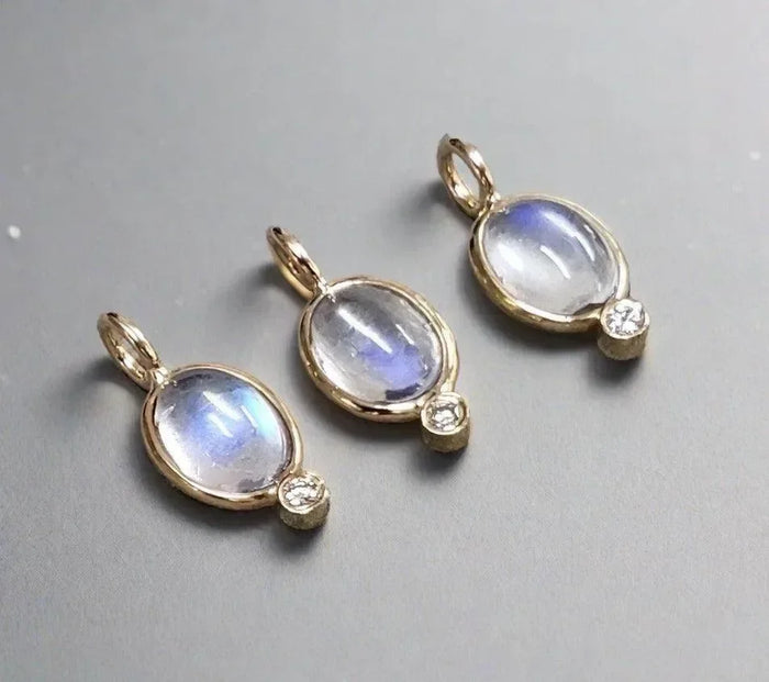 14k Gold Blue Schiller Moonstone Charm Pendant - K Jewelry Accessories