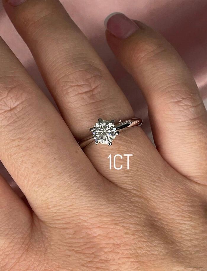 1CT, 2CT D color VVS Moissanite Solitaire Engagement Ring in Sterling Silver 925