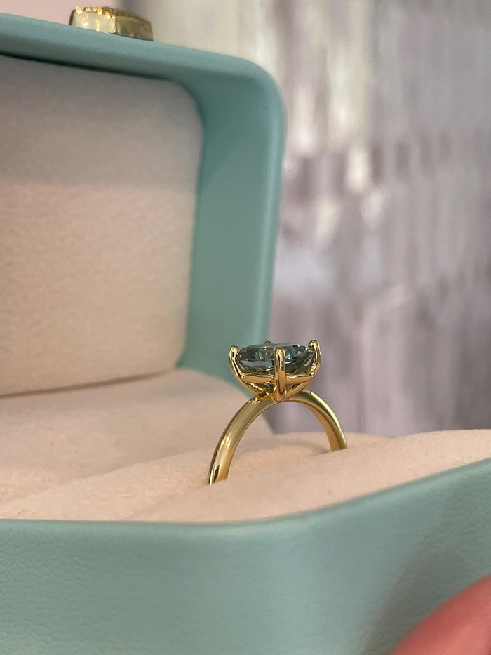 2CT oval green moissanite engagement ring in rose gold vermeil, yellow gold vermeil engagement ring, green gemstone ring, may birthstone