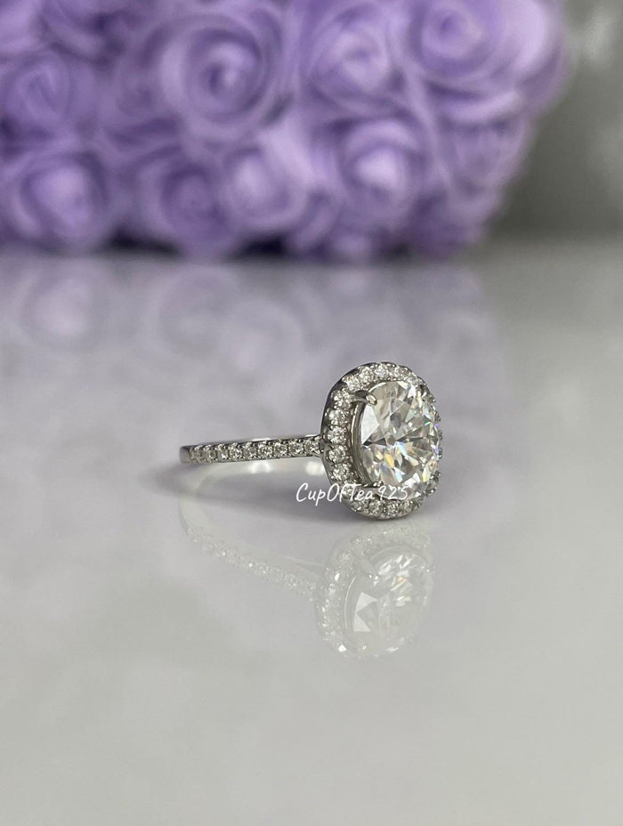 2CT Oval Moissanite Halo Engagement Ring: Sterling Silver 925, VVS DEF