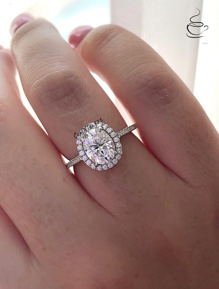 2CT Oval Moissanite Halo Engagement Ring: Sterling Silver 925, VVS DEF