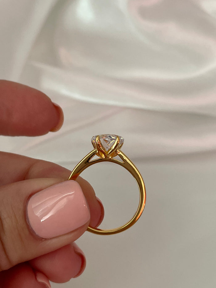 3CT Pear Shaped Engagement Ring in 18K Yellow Gold Vermeil