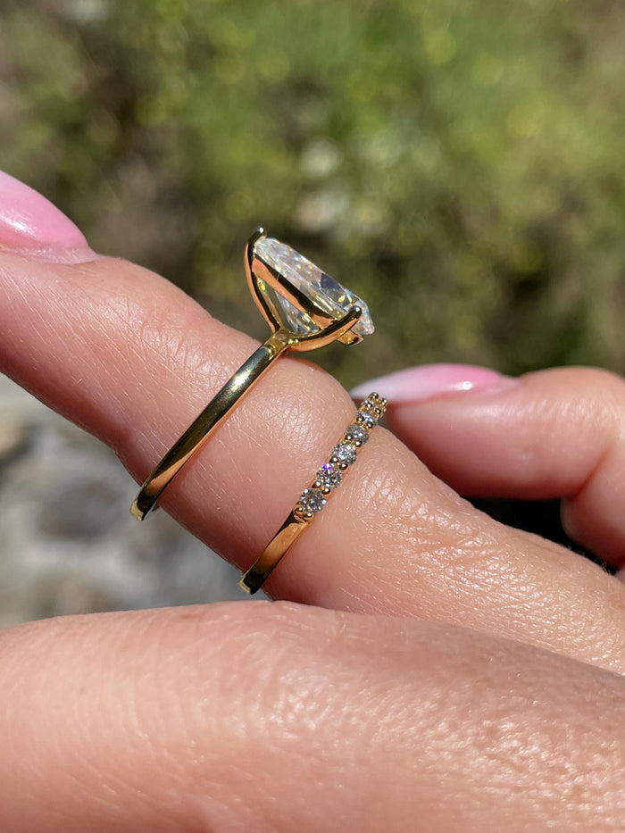 4CT pear cut moissanite engagement ring set, sterling silver ring, tear drop moissanite ring, pear cut engagement ring in gold vermeil