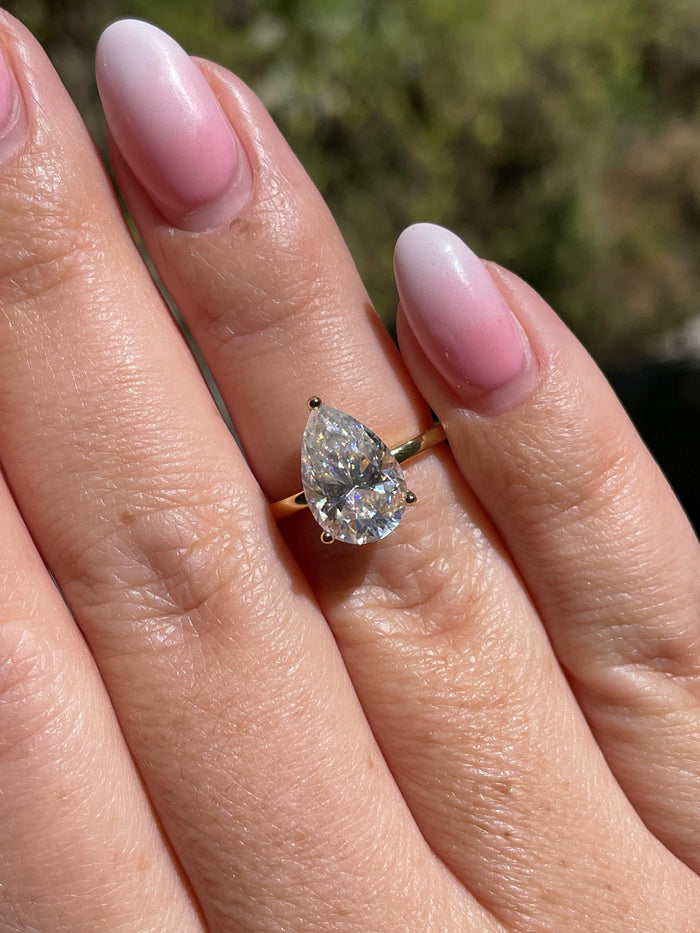 4CT pear cut moissanite engagement ring set, sterling silver ring, tear drop moissanite ring, pear cut engagement ring in gold vermeil