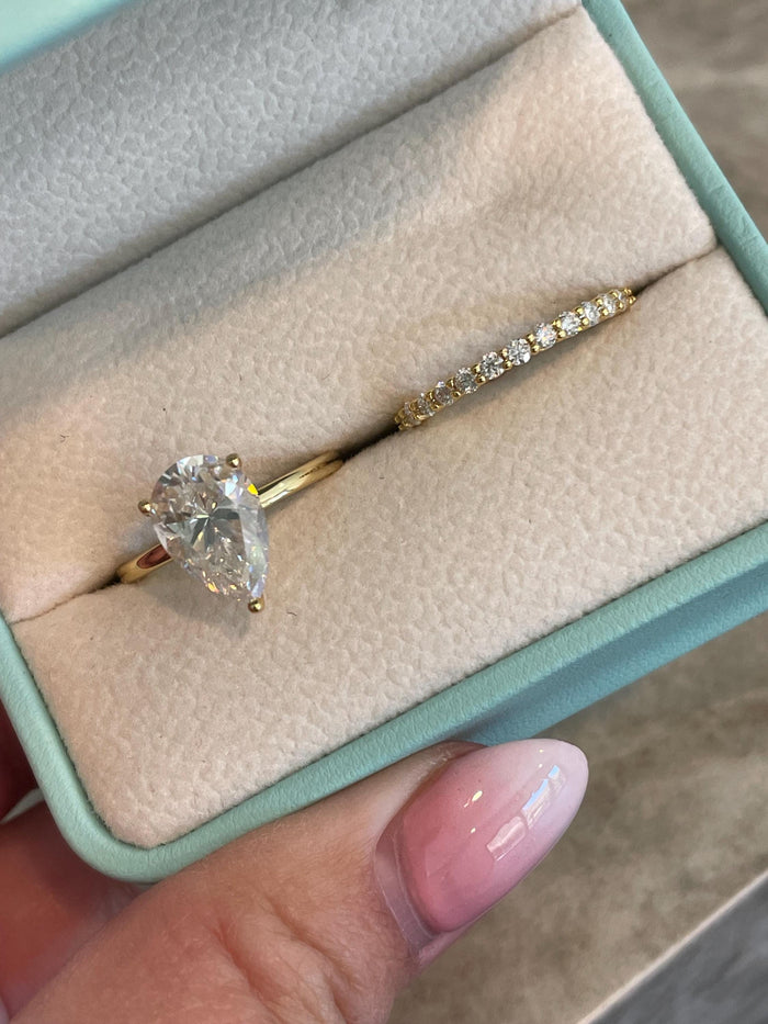 4CT pear cut moissanite engagement ring set, sterling silver ring, tear drop moissanite ring, pear cut engagement ring in gold vermeil
