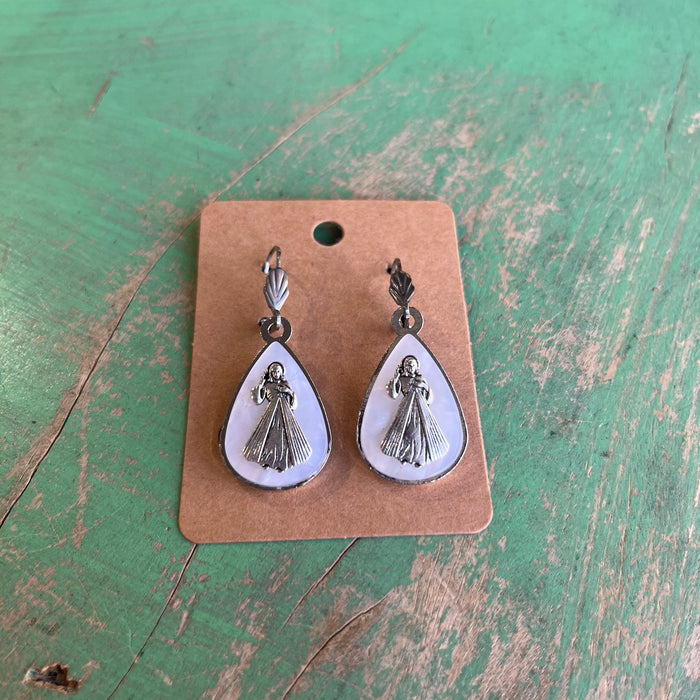 Earrings / Divine Mercy