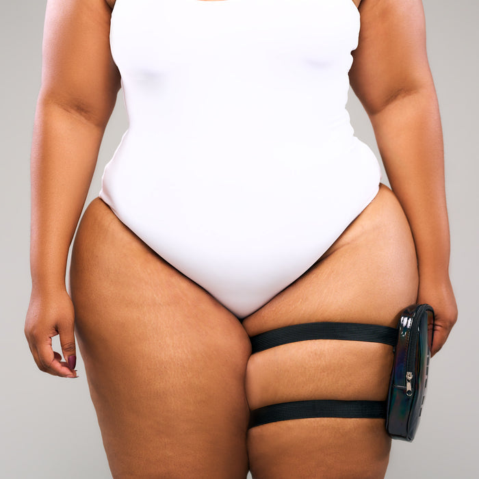 Black Thigh Bag on Body 2