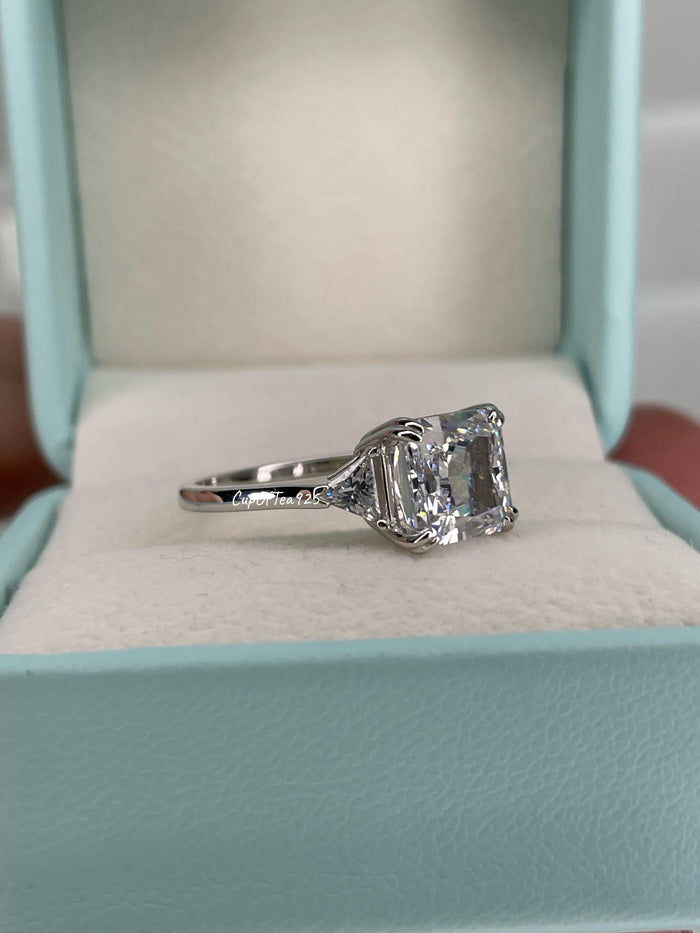 Crushed ice 3CT engagement ring with 8A CZ simulated diamond in sterling silver 925. Engagement ring, promise ring, three stone ring