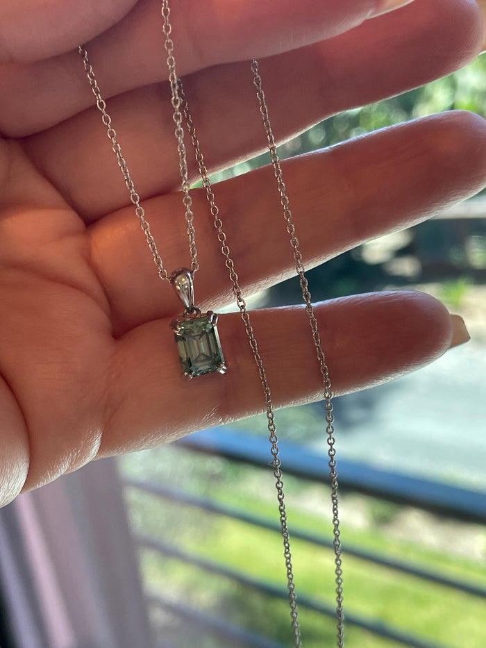 Emerald cut Green Moissanite Necklace , Sterling Silver 2 carat green moissanite , green Sparkling Moissanite Pendant with Chain