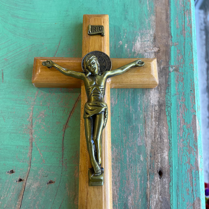 10” Oak Wood St Benedict Crucifix