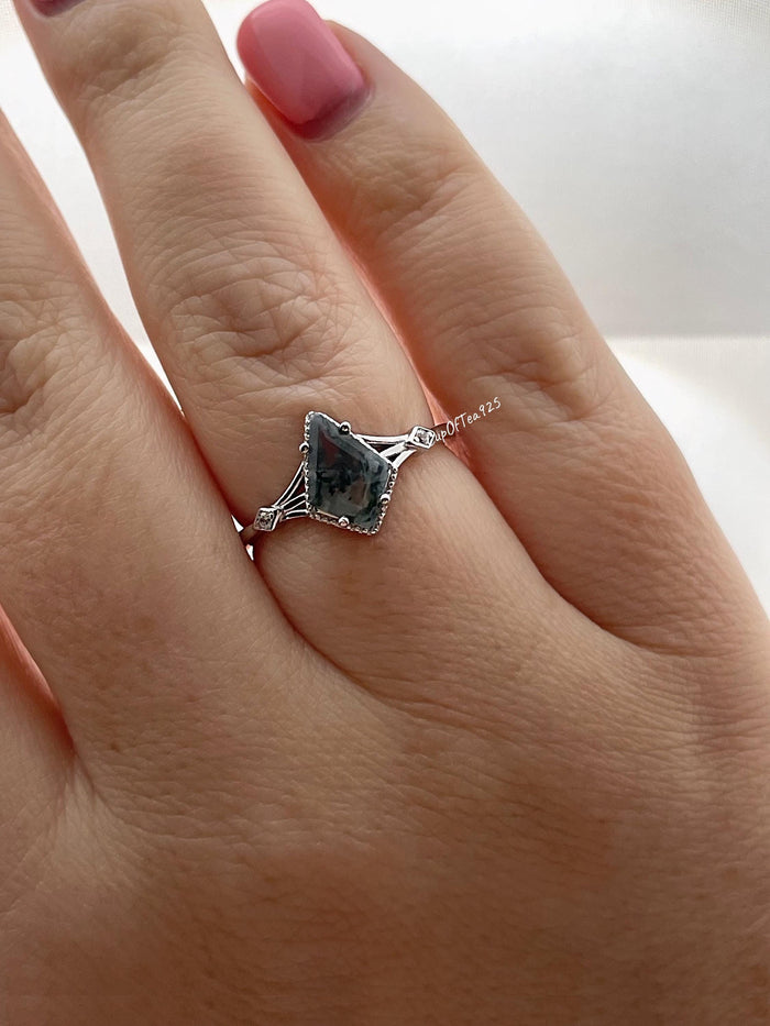 Kite Green Moss Agate Ring: Sterling Silver 925, CZ Diamonds