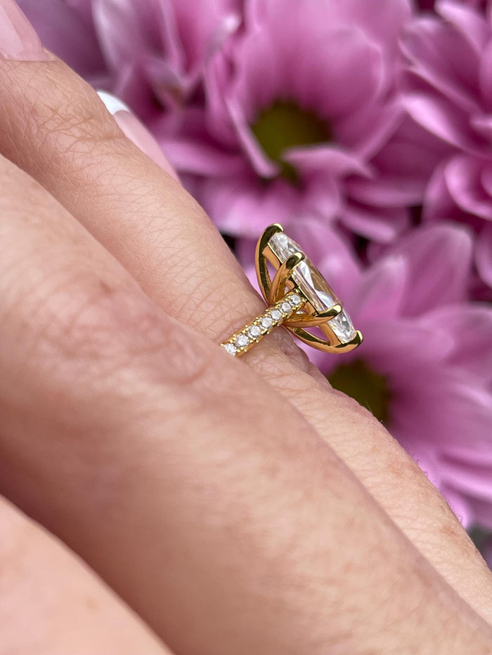 Marquise cut engagement ring. 1.5CT marquise cut CZ diamond engagement ring in sterling silver 925 with rhodium, 14K yellow gold,rose gold