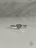 Minimalist ring. Sterling Silver 925 Heart Shaped Ring with CZ Diamonds Dainty ring