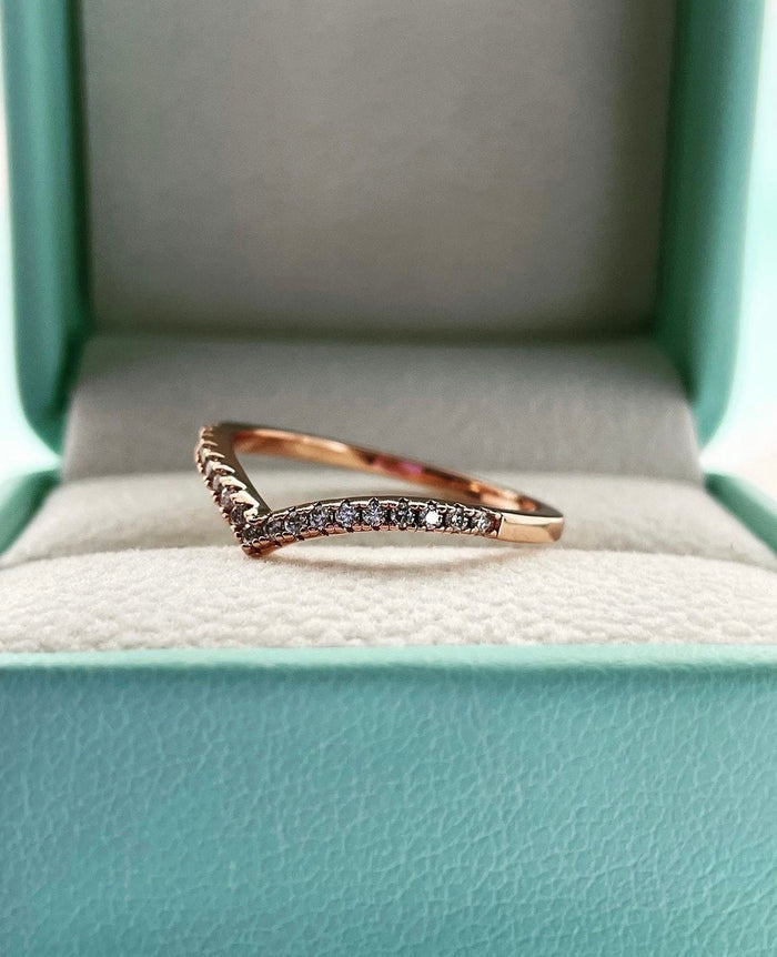 Moissanite. 0.26 CTTW Rose gold over Sterling Silver 925 Chevron Ring with Moissanite, V Ring, Stacking Ring