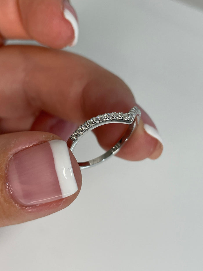 Moissanite. 0.26 CTTW Sterling Silver 925 Chevron Ring with Moissanite, V Ring, Stacking Ring,rose gold, yellow gold