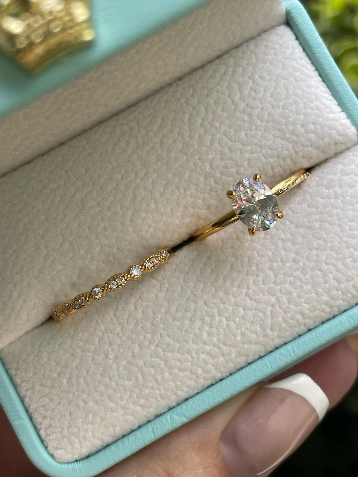 Moissanite bridal ring set with 1.5CT oval cut Solitare engagement ring and art deco band in silver 925, yellow gold, rose gold