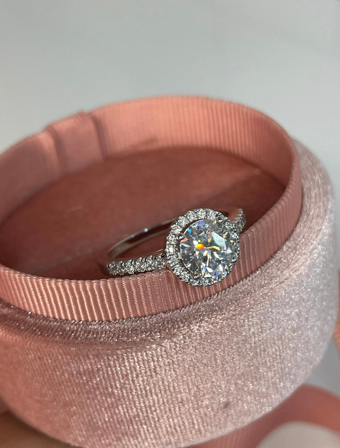 Moissanite. Sterling Silver 925 engagement ring with 1.2CT round brilliant cut moissanite