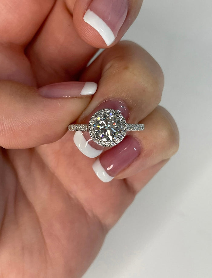 Moissanite. Sterling Silver 925 engagement ring with 1.2CT round brilliant cut moissanite