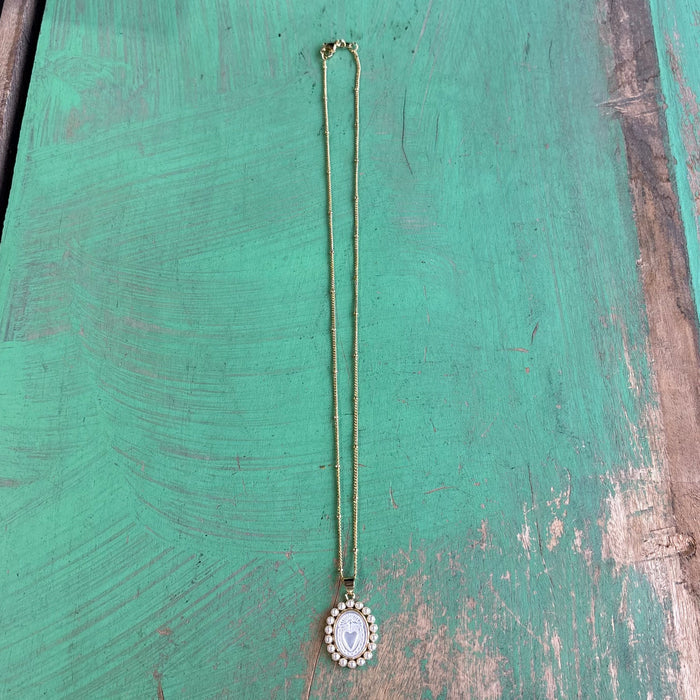Mother of Pearl Halo Necklace
