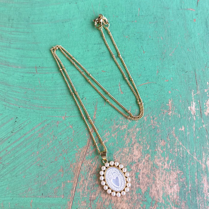 Mother of Pearl Halo Necklace