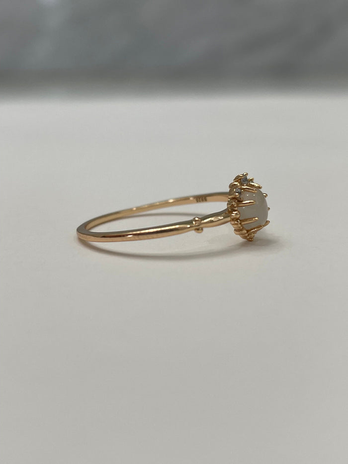 Natural moonstone ring. Yellow gold over Sterling silver 925 ring with natural moonstone
