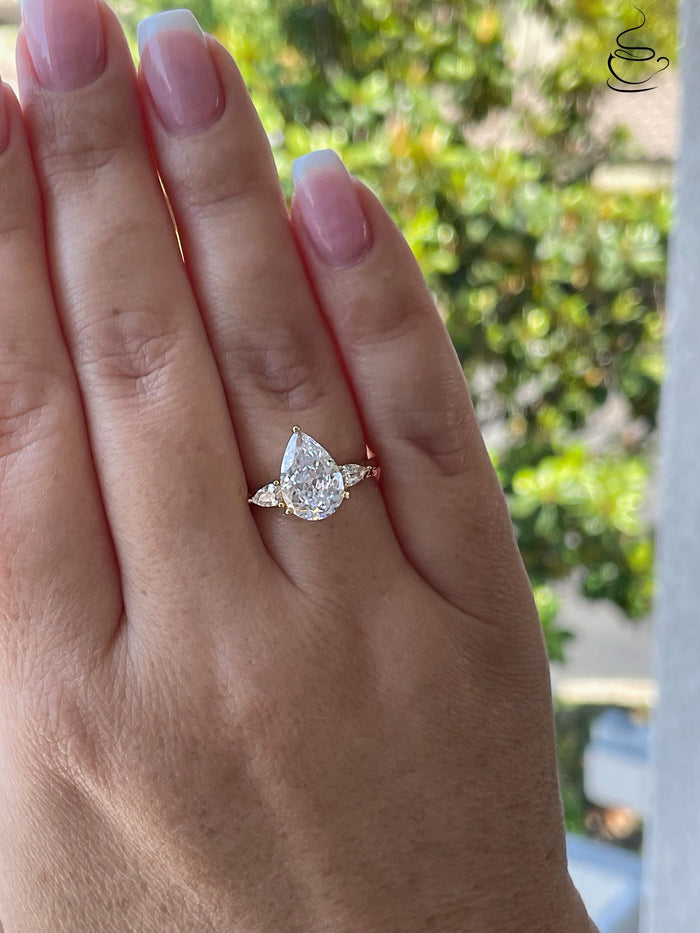 New In! 3 carat crushed ice simulated diamond pear shaped engagement ring in silver 925, yellow gold vermeil ring, gift for her