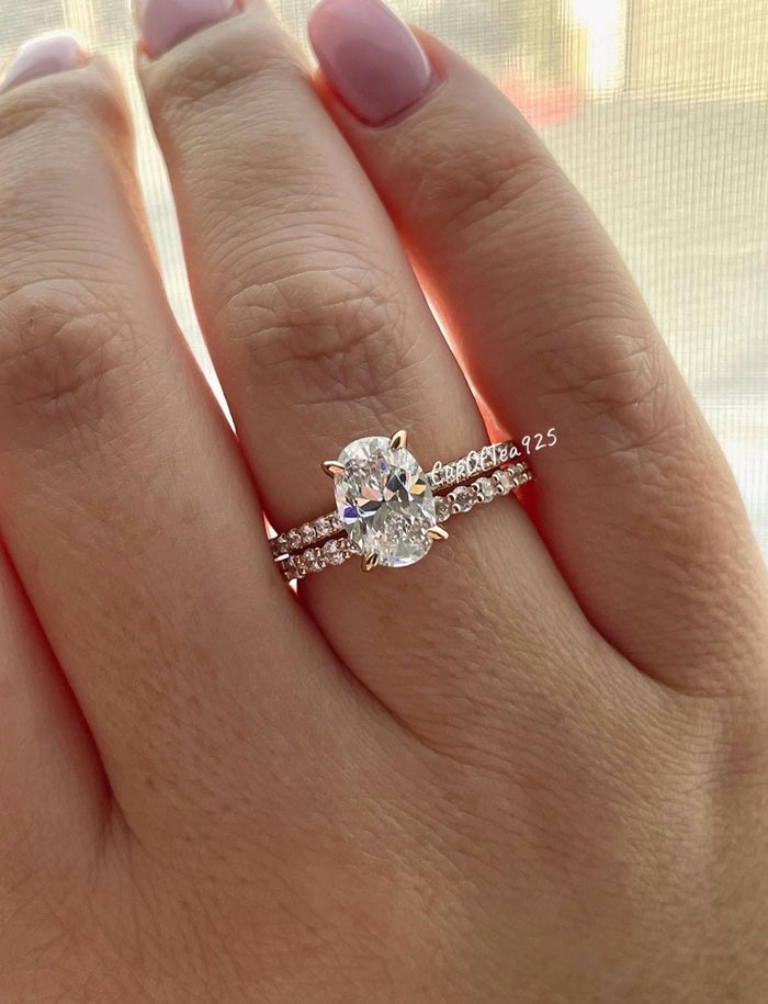 New In! Rose gold, white gold over sterling silver 925 engagement ring set with 2.2CT oval cut and hidden halo