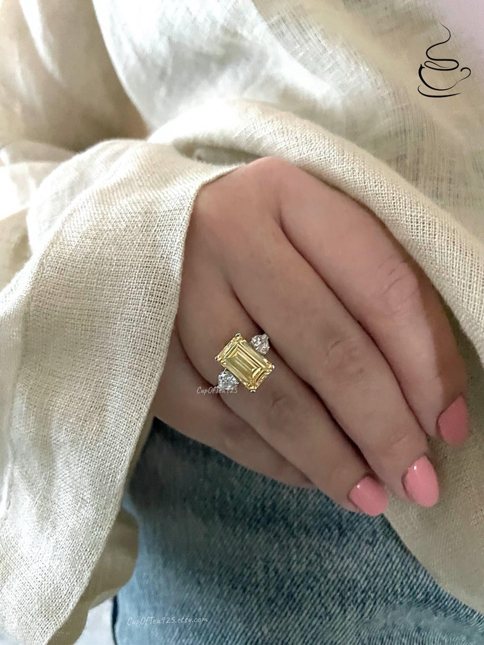 New In! Sterling Silver 925 engagement ring with 3.5CT yellow canary emerald cut CZ simulated diamond