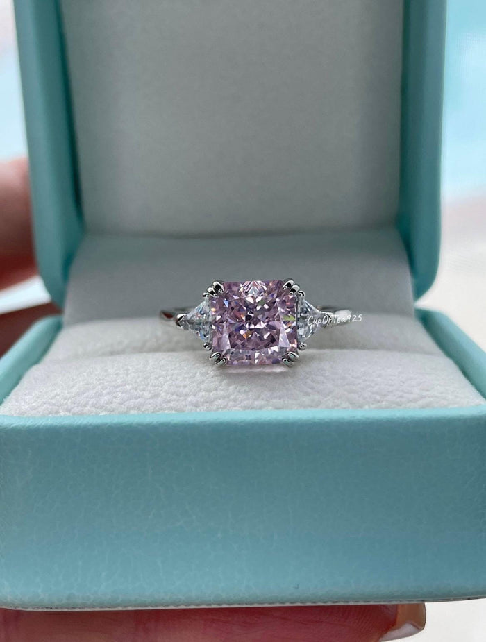 Pink diamond engagement ring Crushed ice 3CT pink CZ simulated diamond in sterling silver 925. Engagement ring, promise ring, 3 stone ring