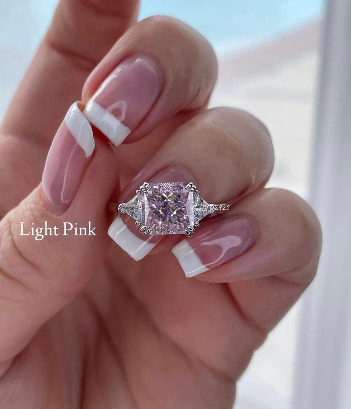 Pink diamond engagement ring Crushed ice 3CT pink CZ simulated diamond in sterling silver 925. Engagement ring, promise ring, 3 stone ring