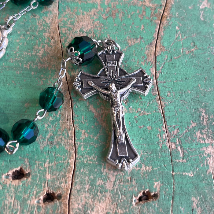 Preciosa Emerald Crystal Rosary