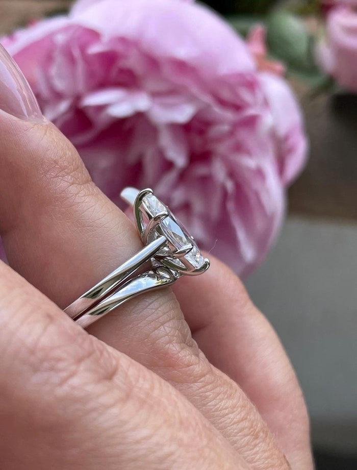 Sterling Silver 925 Engagement Ring bridal set with 1.5CT marquise cut simulated dimond Solitare and curved wedding band