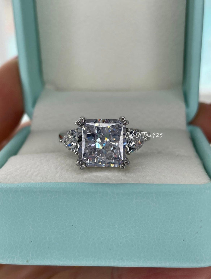 Sterling Silver 925 engagement ring with 3CT 5CT crushed ice square radiant cut 8A CZ diamond, 3 stone ring