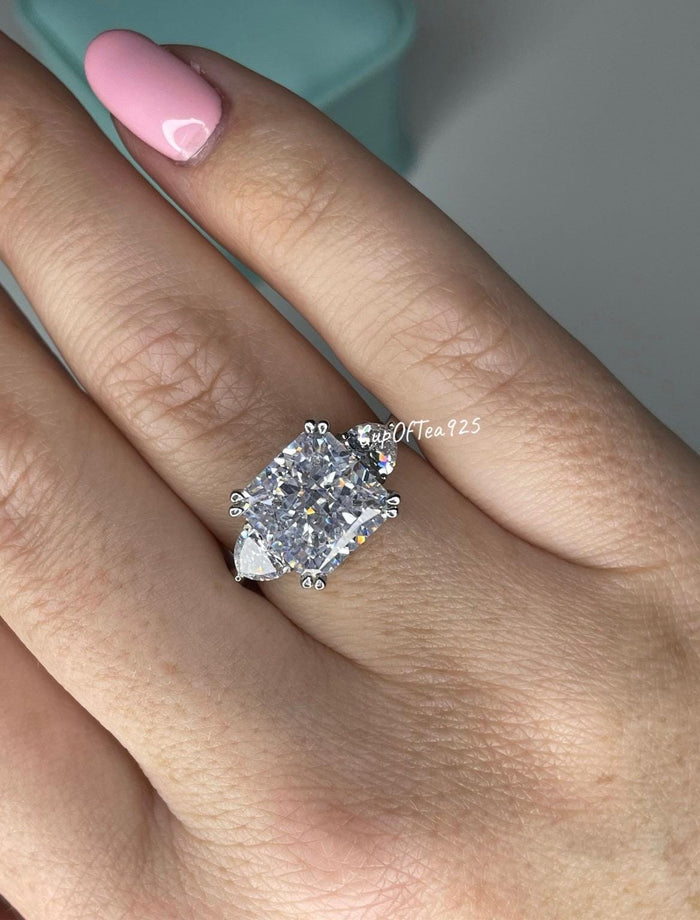 Sterling Silver 925 engagement ring with 3CT 5CT crushed ice square radiant cut 8A CZ diamond, 3 stone ring
