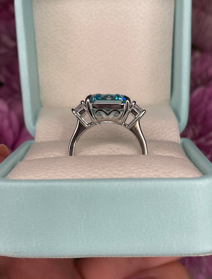 Sterling Silver 925 engagement ring with 7CT Asher Cut Aquamarine