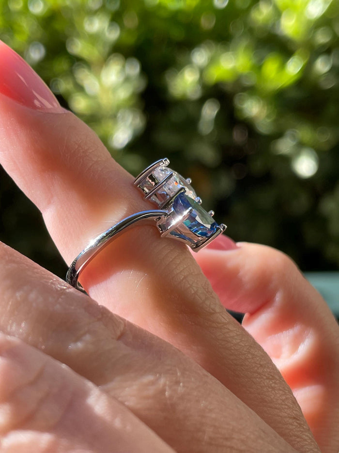 Sterling Silver 925 Toi et Moi engagement Ring with crushed ice blue sapphire