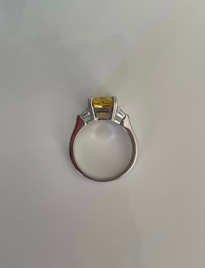 The Joy. Sterling Silver 925 ring with  yellow canary crushed ice simulated diamond