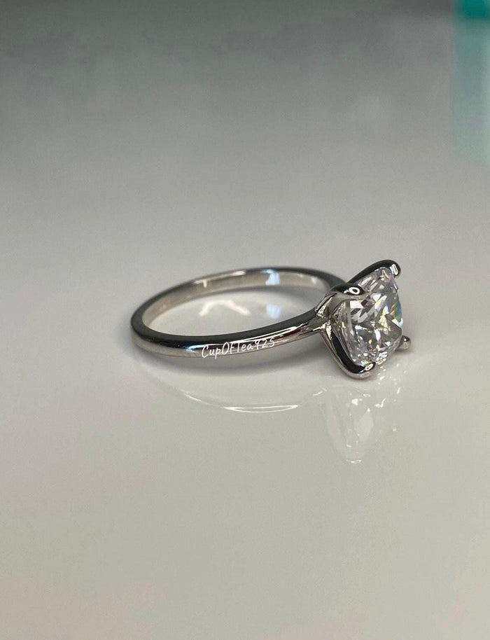 The Layla. 10K, 14K, 18K Gold, 2.5CT Cushion Cut Engagement Ring with D VVS clear Moissanite
