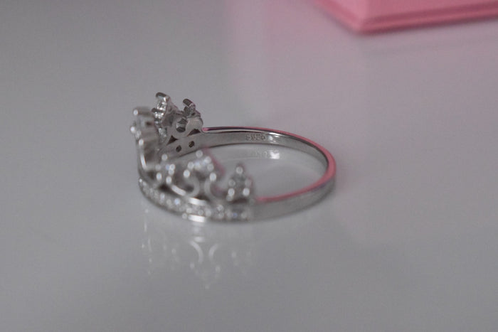 The Quinn. Sterling Silver 925 Queen Crown Ring