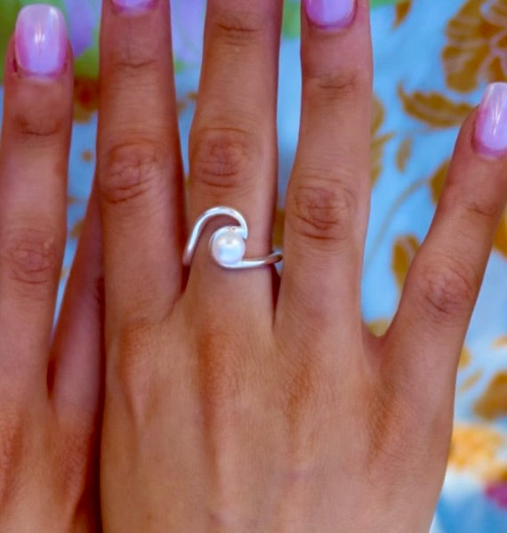 Wave Pearl Ring Silver